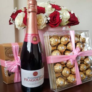 SOPHISTICATED HAMPER