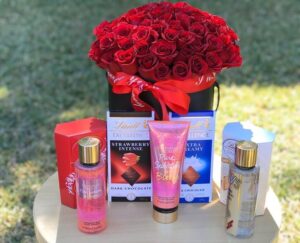 VICTORIA HAMPER