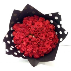 simple red bouquet
