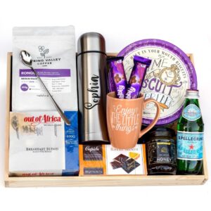 MOTHERING TREATS HAMPER